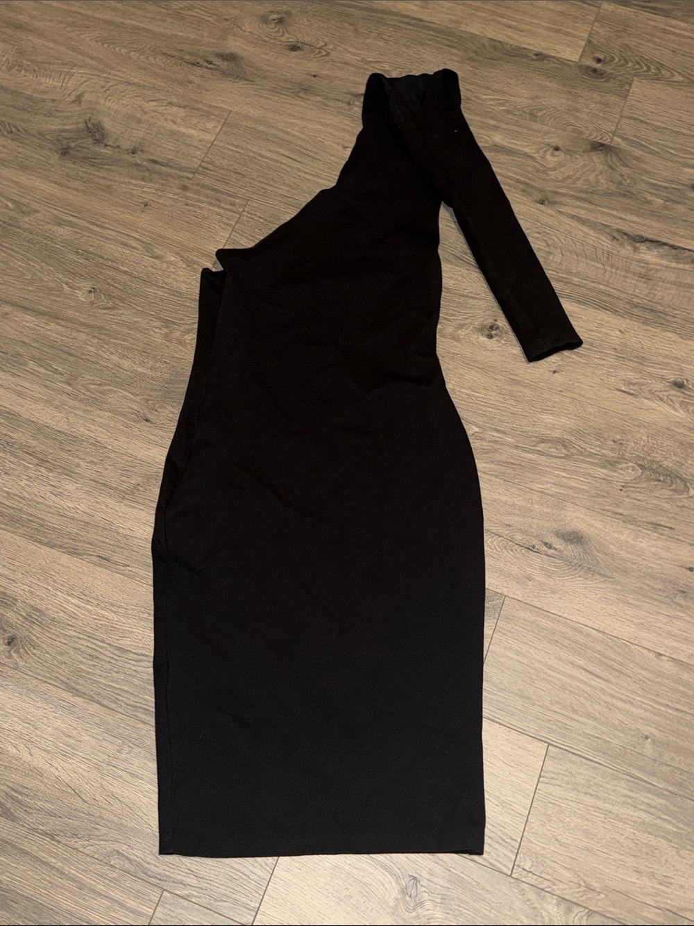 One-Shoulder Black Bodycon Dress with Long Sleeve